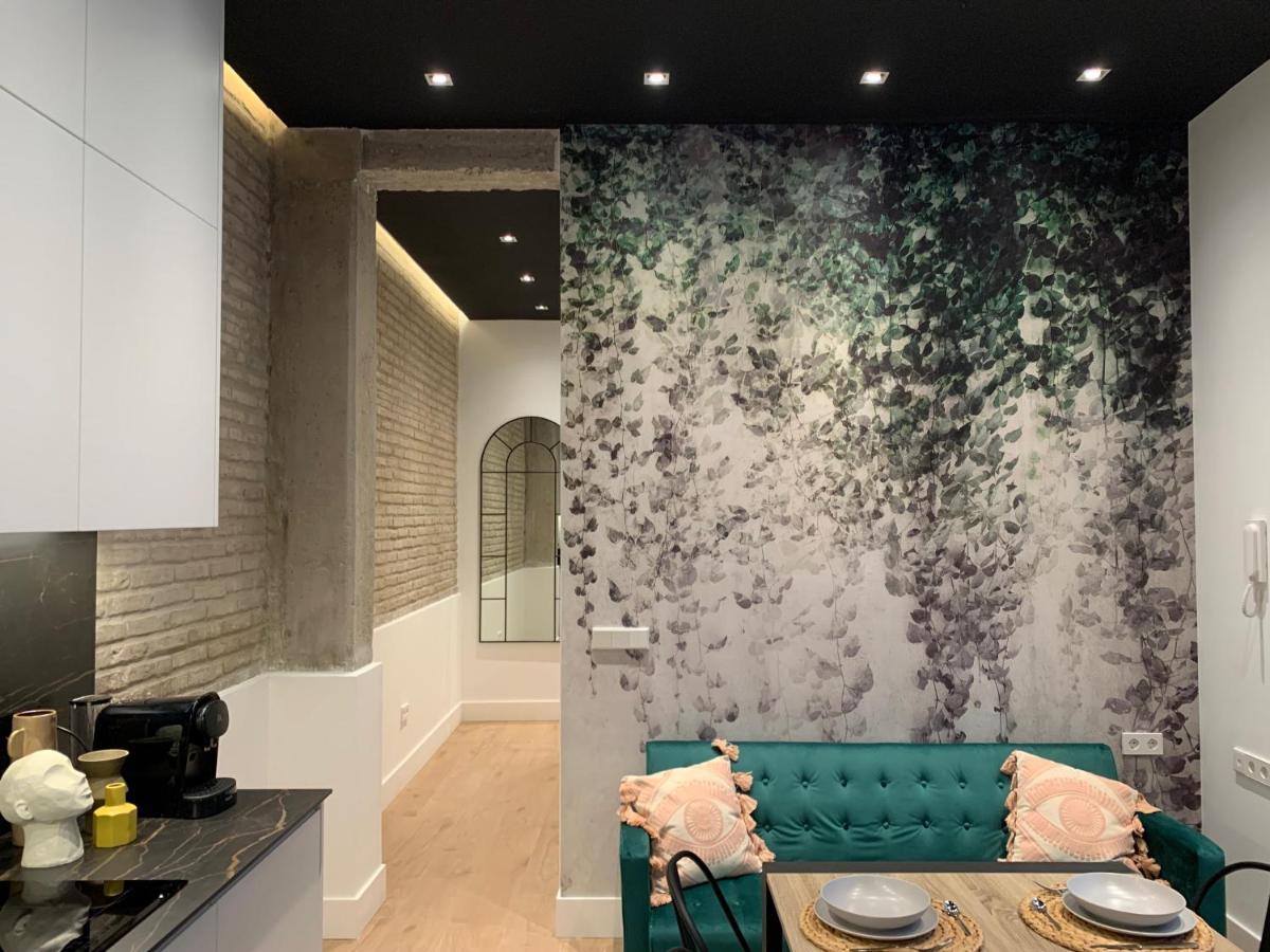 La Reina Beach Rooms Valencia Bagian luar foto