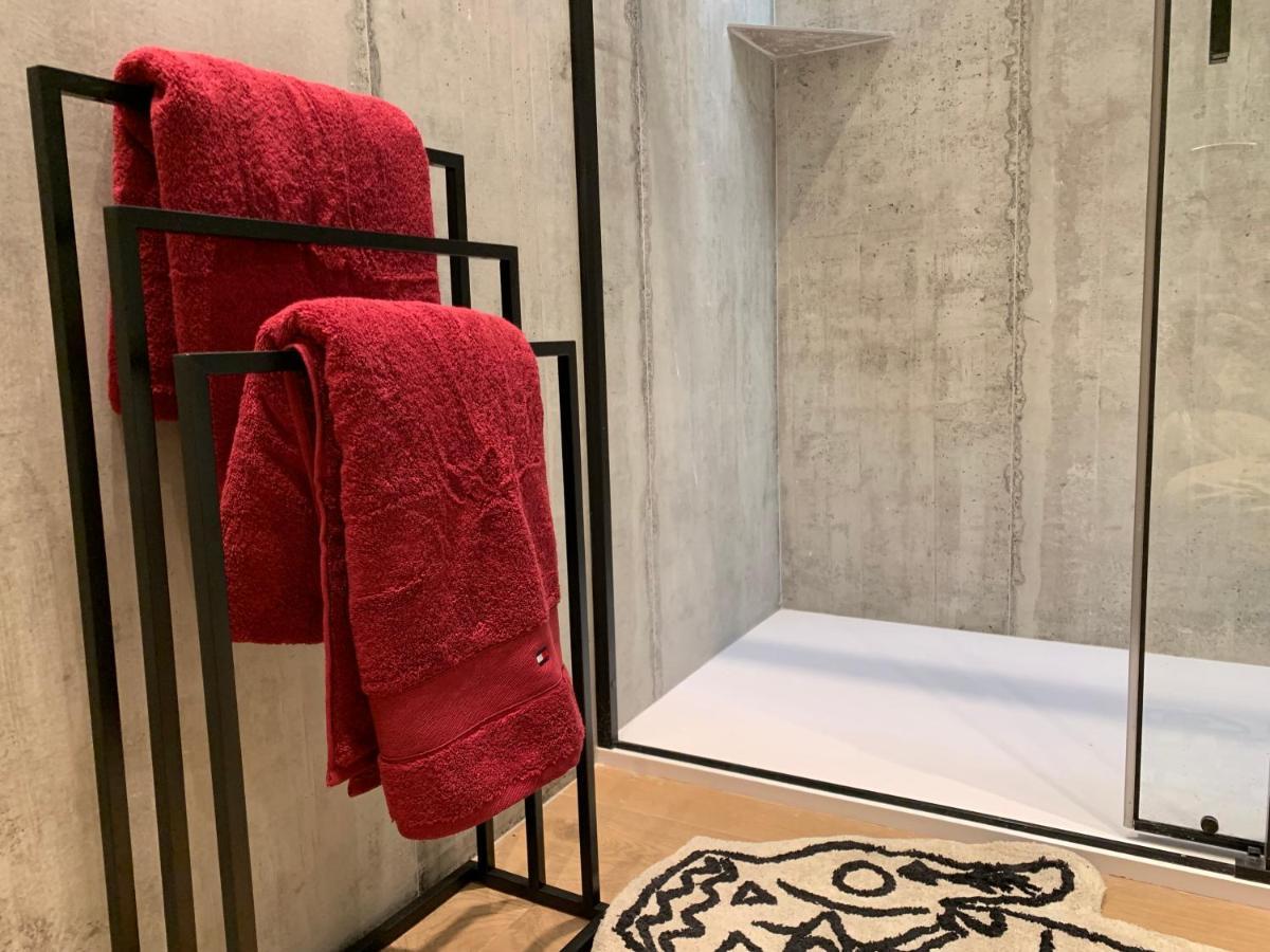 La Reina Beach Rooms Valencia Bagian luar foto